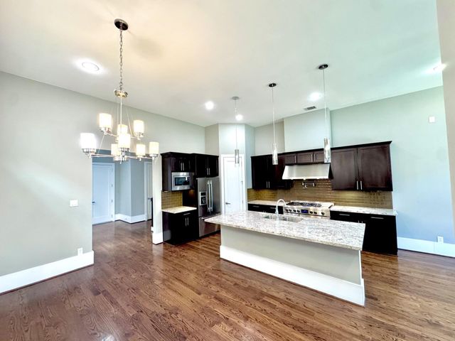 1605 Knox Street B, Houston, TX 77007