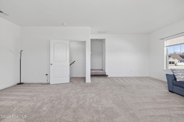 106 Snoozy Manor Lane, Moyock, NC 27958