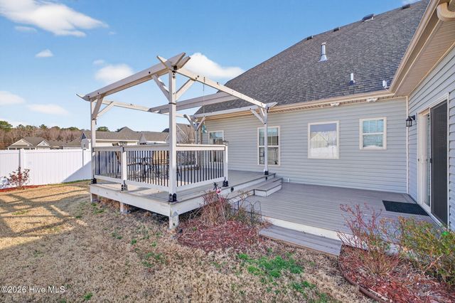 106 Snoozy Manor Lane, Moyock, NC 27958
