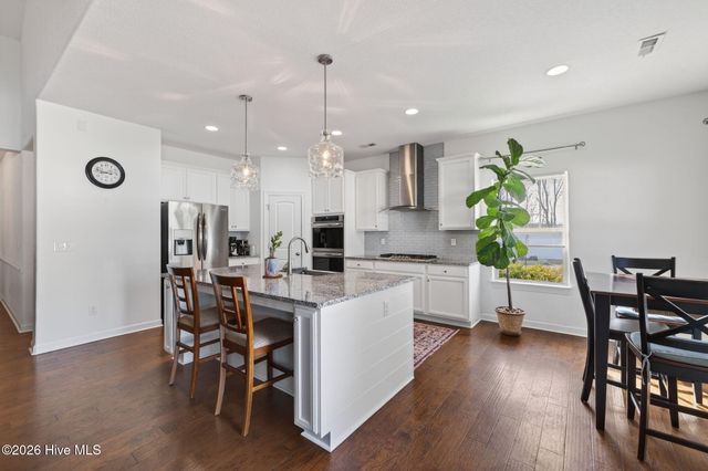 106 Snoozy Manor Lane, Moyock, NC 27958