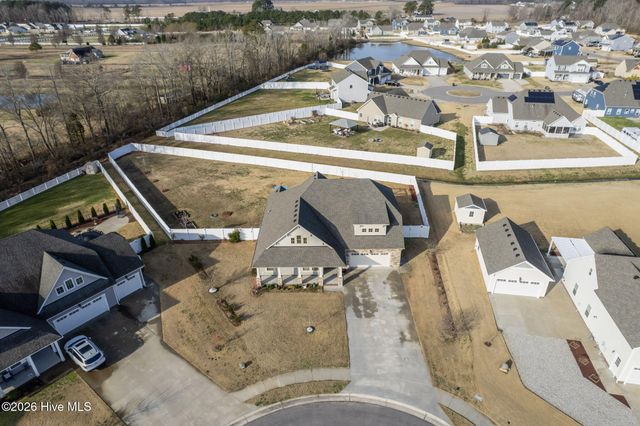 106 Snoozy Manor Lane, Moyock, NC 27958