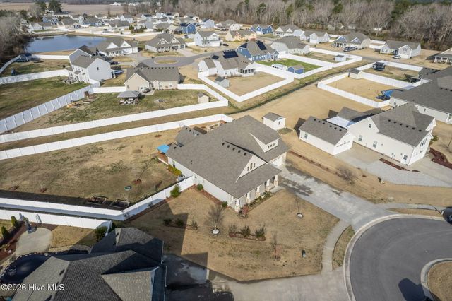 106 Snoozy Manor Lane, Moyock, NC 27958