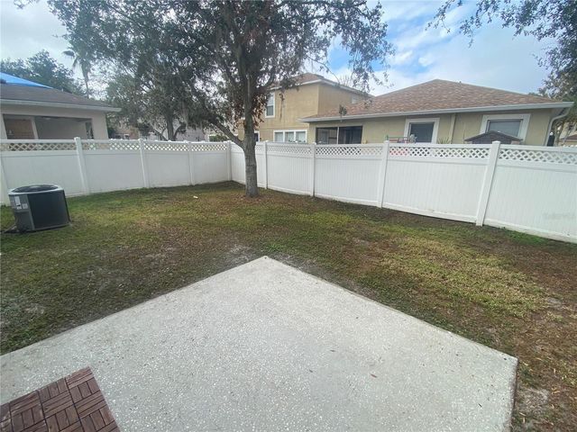 2409 SPRING HOLLOW LOOP, Wesley Chapel, FL 33544