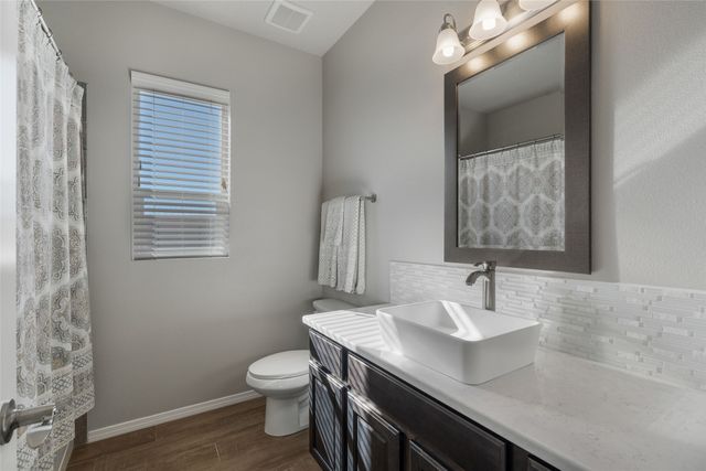 6 W Serena, Santa Fe, NM 87508