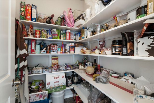 6 W Serena, Santa Fe, NM 87508