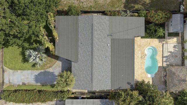3947 HUNTINGTON STREET NE, St Petersburg, FL 33703