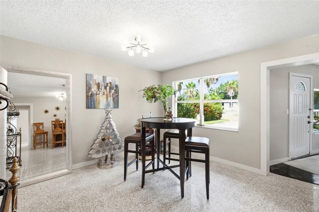 3947 HUNTINGTON STREET NE, St Petersburg, FL 33703