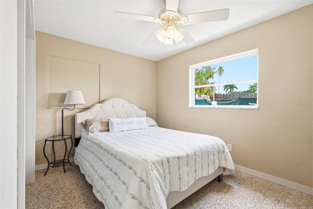 3947 HUNTINGTON STREET NE, St Petersburg, FL 33703