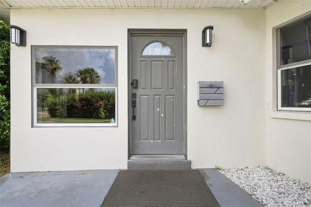 3947 HUNTINGTON STREET NE, St Petersburg, FL 33703