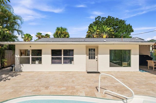 3947 HUNTINGTON STREET NE, St Petersburg, FL 33703
