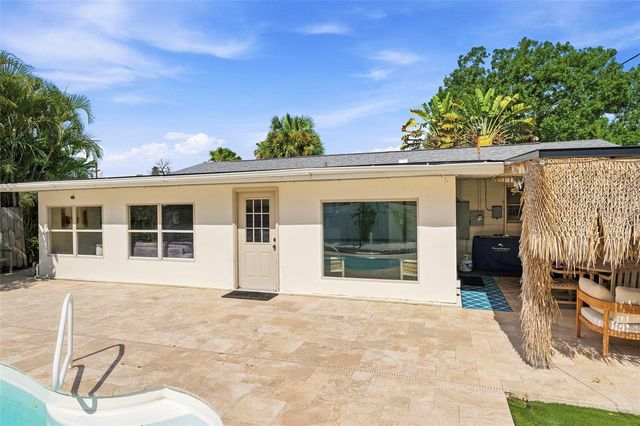 3947 HUNTINGTON STREET NE, St Petersburg, FL 33703