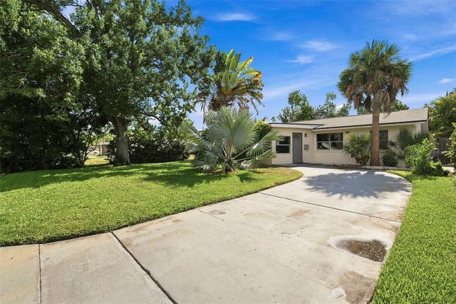 3947 HUNTINGTON STREET NE, St Petersburg, FL 33703