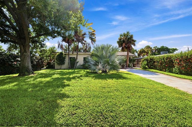 3947 HUNTINGTON STREET NE, St Petersburg, FL 33703
