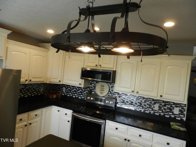 138 Birdie Drive, Bean Station, TN 37708