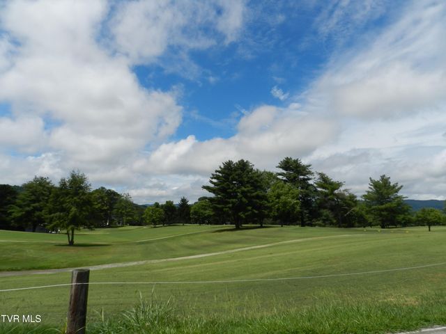 138 Birdie Drive, Bean Station, TN 37708