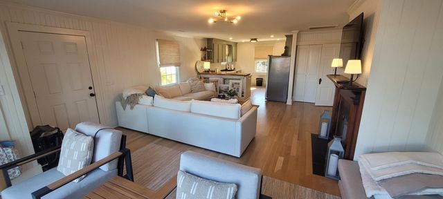 2720 Goldbug Avenue, Sullivans Island, SC 29482