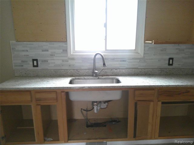 4327 Courville Street, Detroit, MI 48224