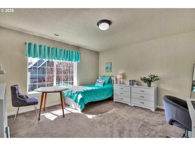 17925 Sw BRISK Ln, Beaverton, OR 97007