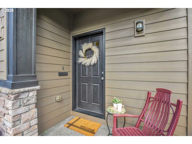 17925 Sw BRISK Ln, Beaverton, OR 97007