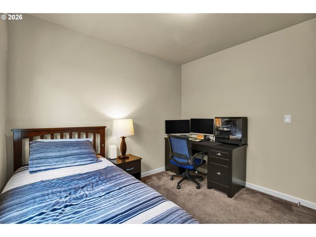 17925 Sw BRISK Ln, Beaverton, OR 97007