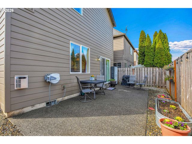 17925 Sw BRISK Ln, Beaverton, OR 97007