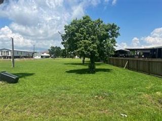 NA-Lot 39-40 16th St, San Leon, TX 77539
