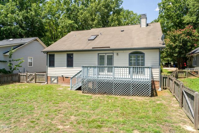 5604 Spring Pines Way, Raleigh, NC 27616