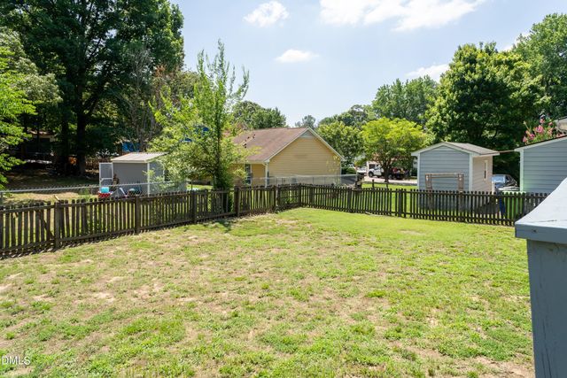 5604 Spring Pines Way, Raleigh, NC 27616