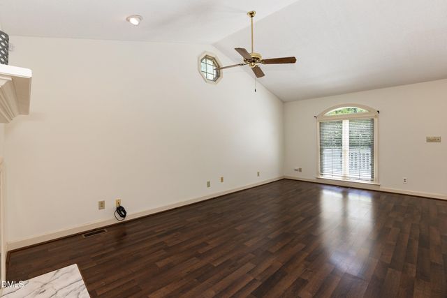5604 Spring Pines Way, Raleigh, NC 27616