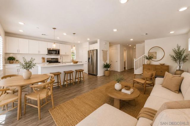 41917 Zafra St, Murrieta, CA 92562