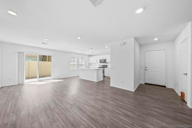 41917 Zafra St, Murrieta, CA 92562