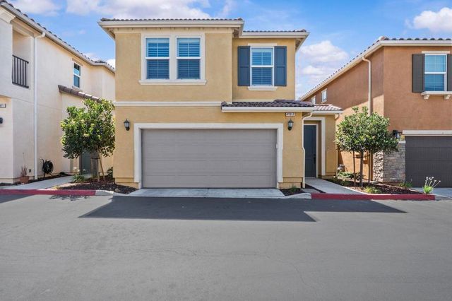 41917 Zafra St, Murrieta, CA 92562