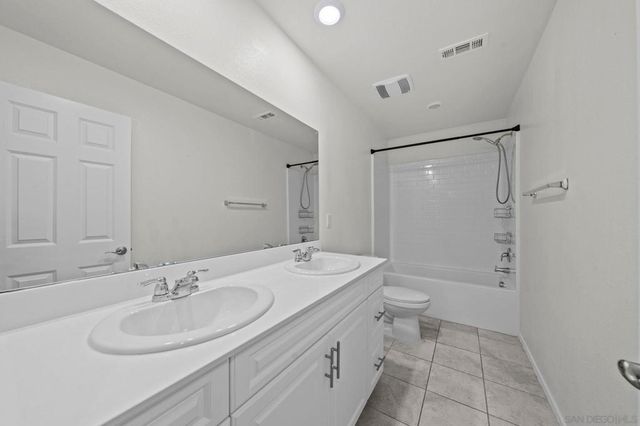 41917 Zafra St, Murrieta, CA 92562