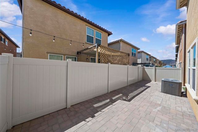 41917 Zafra St, Murrieta, CA 92562