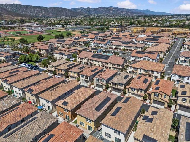 41917 Zafra St, Murrieta, CA 92562