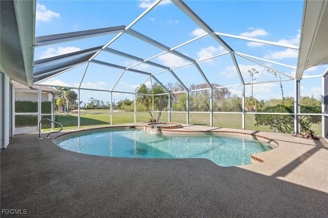 7861 Twin Eagle LN, Fort Myers, FL 33912