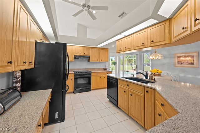 7861 Twin Eagle LN, Fort Myers, FL 33912