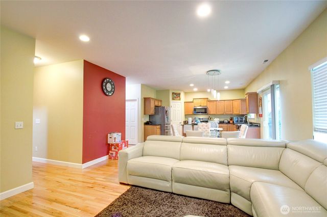 8105 88th Street NE, Marysville, WA 98270