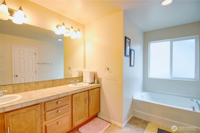 8105 88th Street NE, Marysville, WA 98270