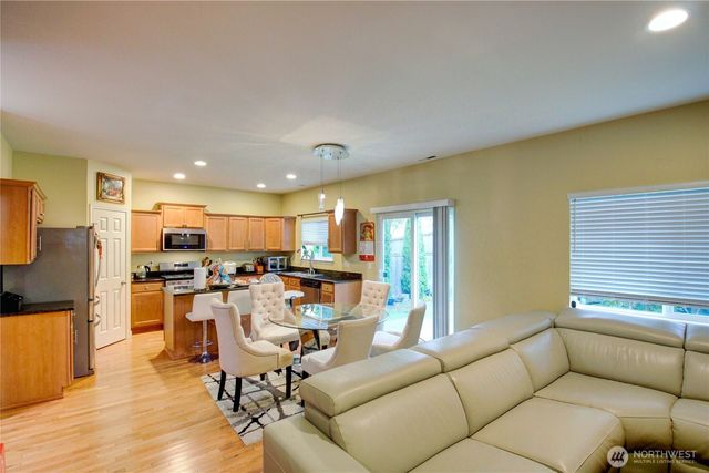 8105 88th Street NE, Marysville, WA 98270