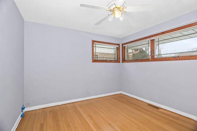 730 S 10TH Avenue, La Grange, IL 60525