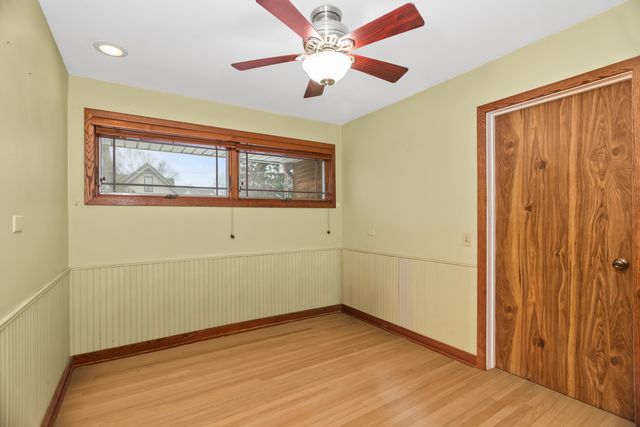 730 S 10TH Avenue, La Grange, IL 60525