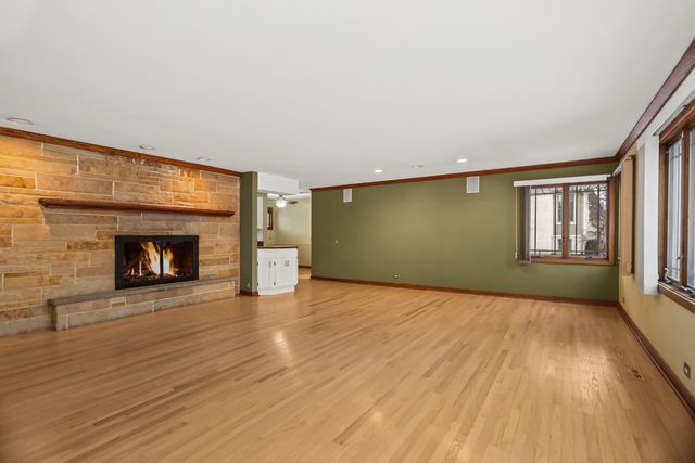 730 S 10TH Avenue, La Grange, IL 60525