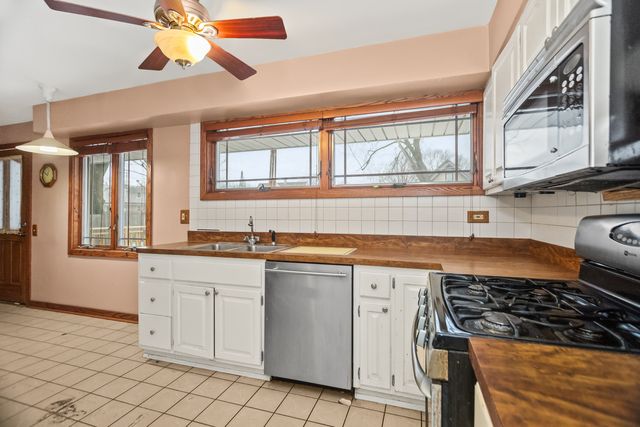 730 S 10TH Avenue, La Grange, IL 60525