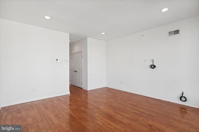 310 CECIL B MOORE AVE, Philadelphia, PA 19122