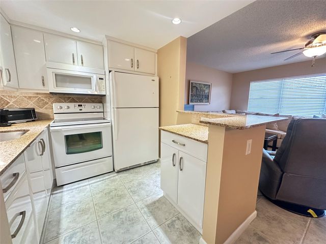 3116 Cambridge E 3116, Deerfield Beach, FL 33442