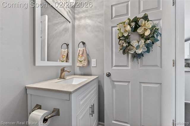 1117 Woodbriar Court, Oxford, MI 48371