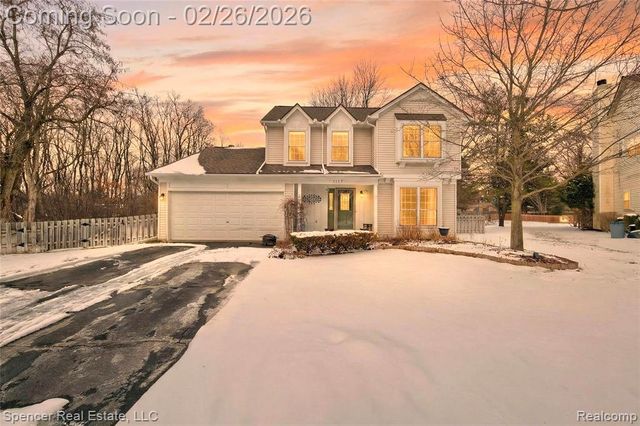 1117 Woodbriar Court, Oxford, MI 48371