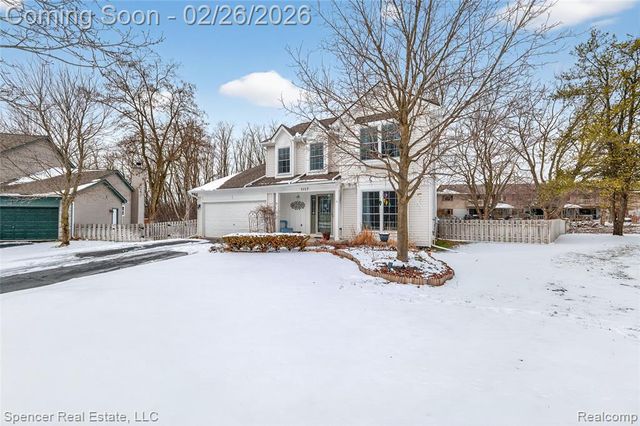 1117 Woodbriar Court, Oxford, MI 48371