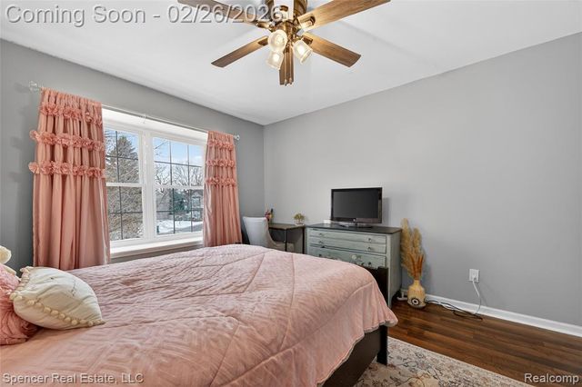 1117 Woodbriar Court, Oxford, MI 48371